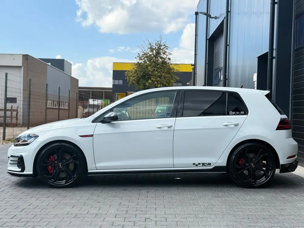 Volkswagen Golf 2.0 TSI GTI TCR uit 2019, foto 3