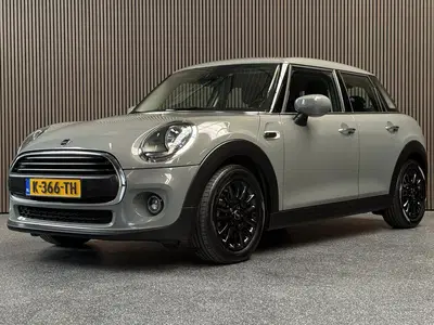 Mini Overig 1.5 Business Edition Automaat uit 2021