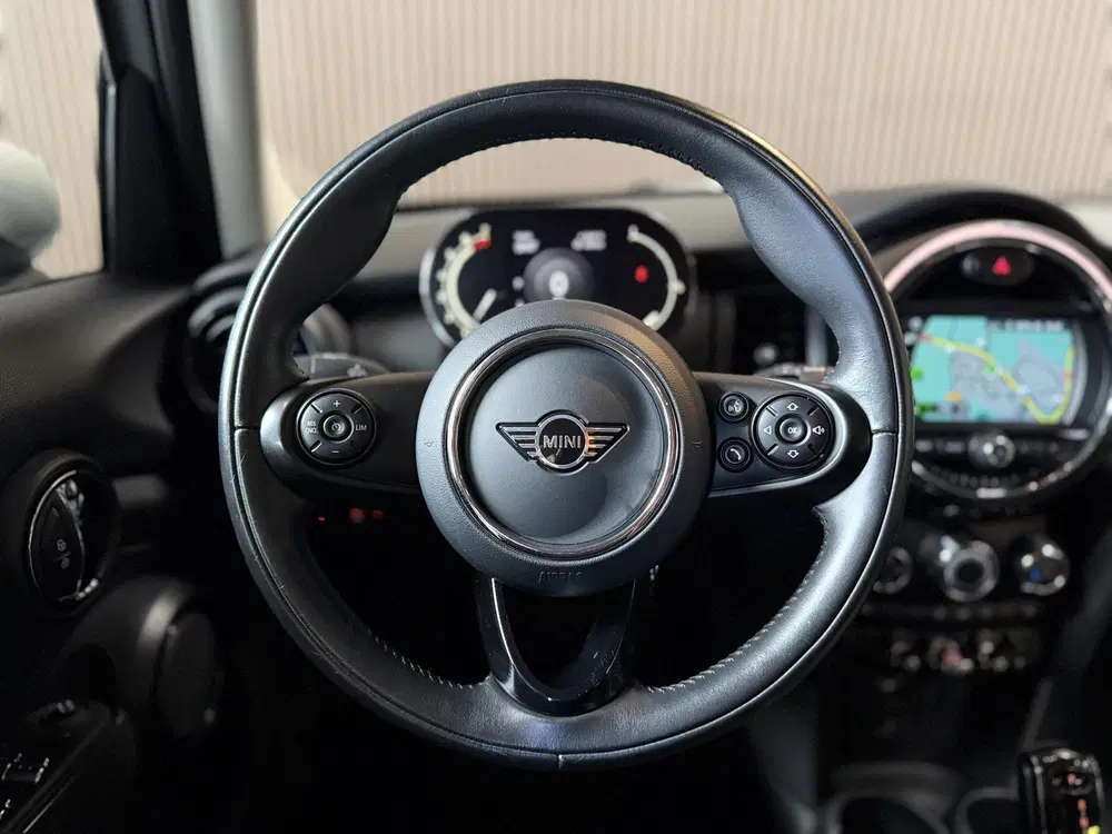 Mini Overig 1.5 Business Edition Automaat uit 2021, foto 12