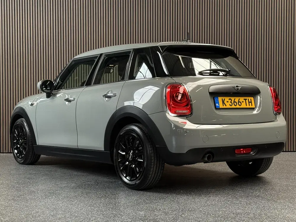 Mini Overig 1.5 Business Edition Automaat uit 2021, foto 14