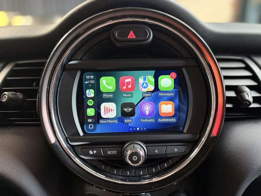 Mini Overig 1.5 Business Edition Automaat uit 2021, foto 9