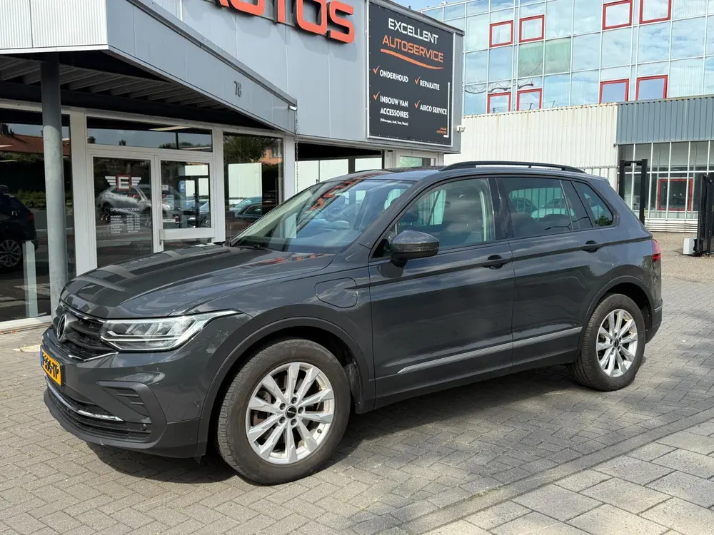 Volkswagen Tiguan 1.4 TSI eHybrid Business+ uit 2021, foto 2