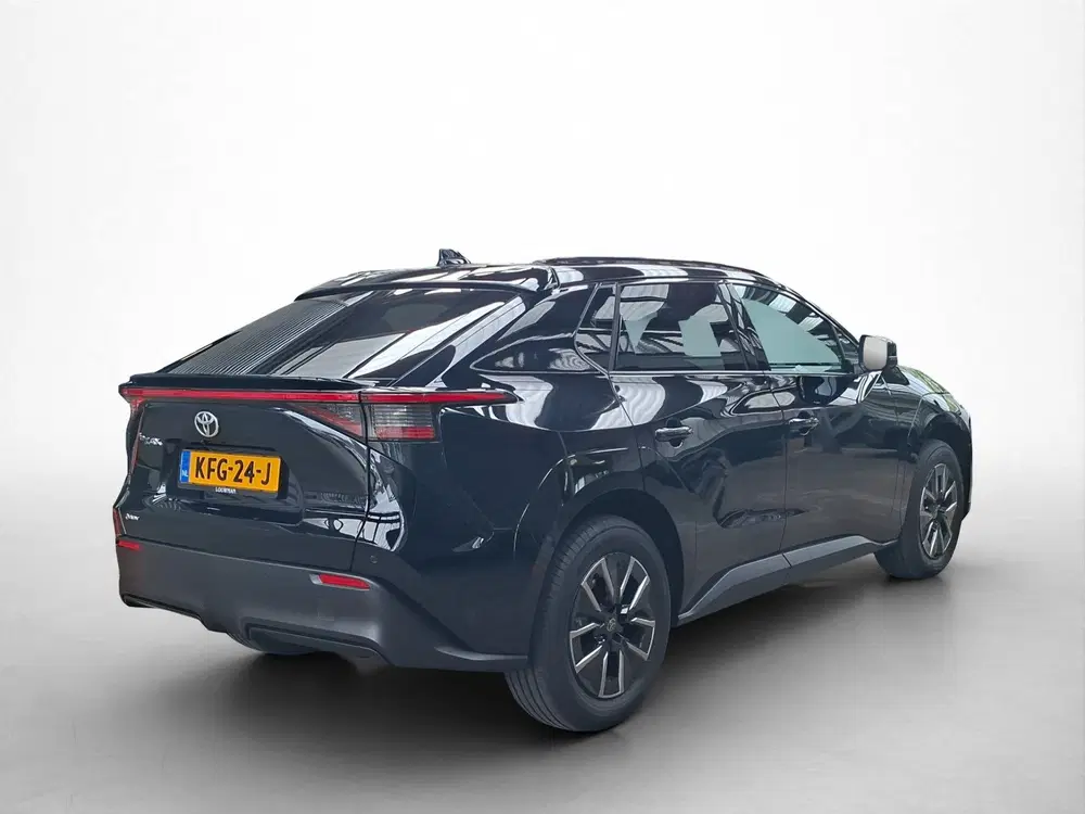 Toyota bZ4X Dynamic 73 kWh uit 2026, foto 2