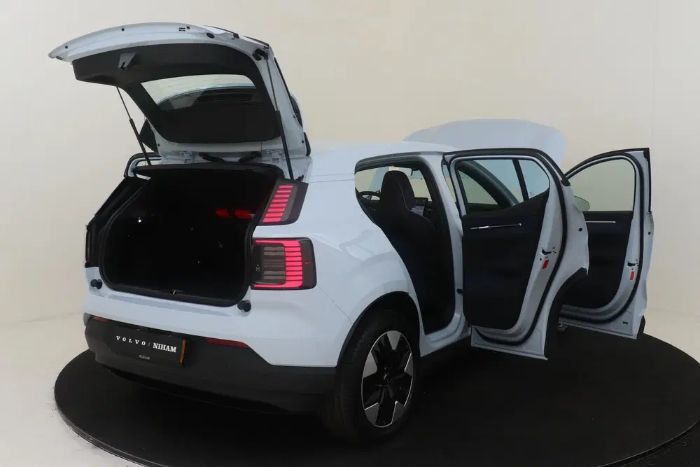 Volvo EX30 SINGLE MOTOR EXTENDED RANGE CORE 69 kWh -C uit 2026, foto 19