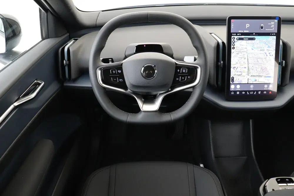 Volvo EX30 SINGLE MOTOR EXTENDED RANGE CORE 69 kWh -C uit 2026, foto 2