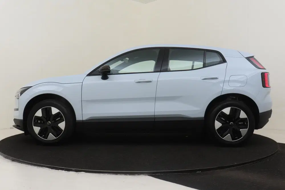 Volvo EX30 SINGLE MOTOR EXTENDED RANGE CORE 69 kWh -C uit 2026, foto 7
