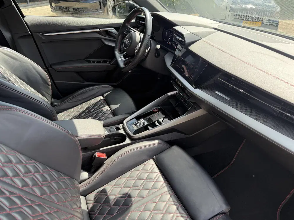 Audi S3 2.0 TFSI S3 quattro STAGE 1 TUNING FABRIEK uit 2021, foto 13