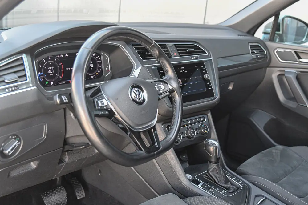 Volkswagen Tiguan Allspace 1.5 TSI R-Line, 7 persoons, Pano uit 2020, foto 13