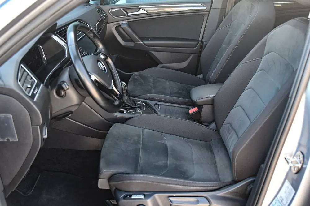Volkswagen Tiguan Allspace 1.5 TSI R-Line, 7 persoons, Pano uit 2020, foto 14