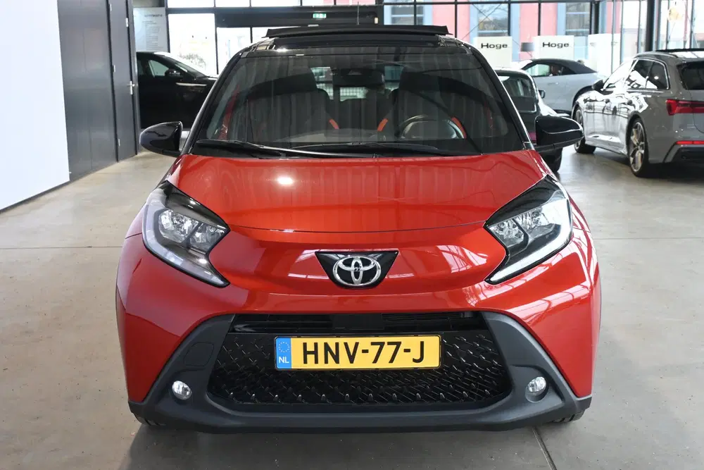 Toyota Aygo X 1.0 VVT-i MT Play Clima Carplay Panoramada uit 2022, foto 15