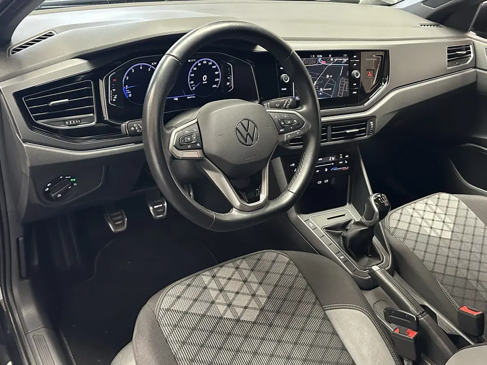 VOLKSWAGEN TAIGO 1.0 TSI R-LINE NAVIGATIE ADAPTIVE CRUISE CO uit 2022, foto 11