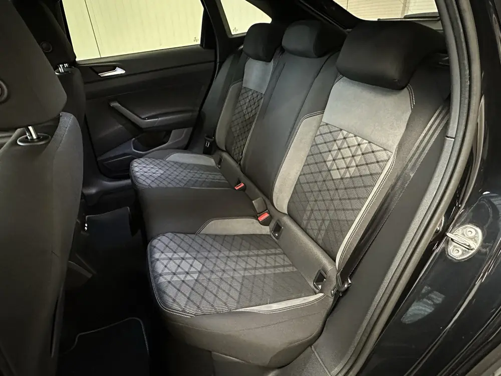 VOLKSWAGEN TAIGO 1.0 TSI R-LINE NAVIGATIE ADAPTIVE CRUISE CO uit 2022, foto 18