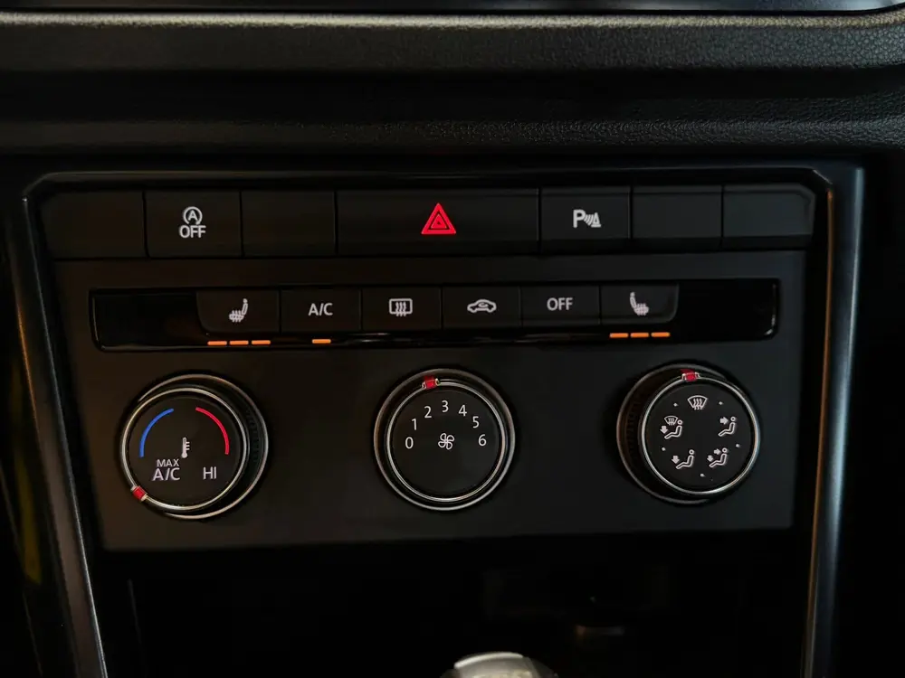 Volkswagen T-ROC 1.5 TSI Sport |AUTOMAAT|ACC|STOELVERWARMING uit 2019, foto 17