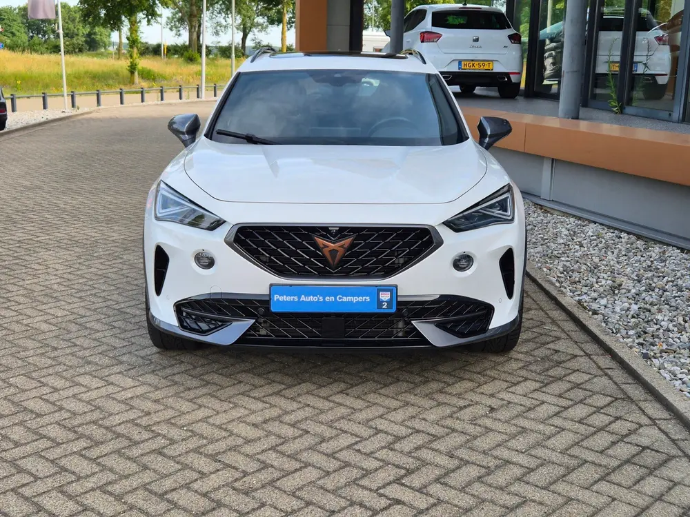 Cupra Formentor 1.4 e-Hybrid VZ Performance Pano uit 2024, foto 2