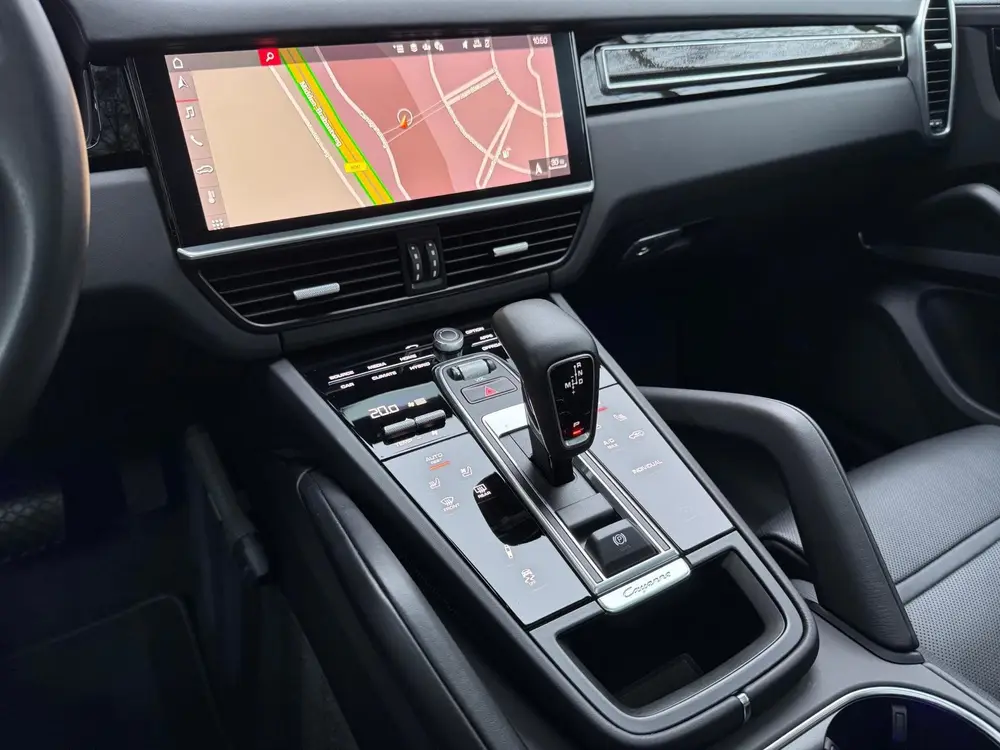 Porsche Cayenne Cayenne Coupé 3.0 E-Hybrid NAP Pano/Luchtvering/360 uit 2020, foto 13