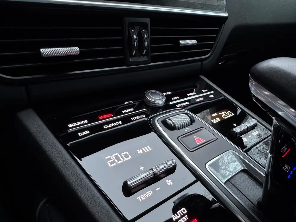 Porsche Cayenne Cayenne Coupé 3.0 E-Hybrid NAP Pano/Luchtvering/360 uit 2020, foto 14