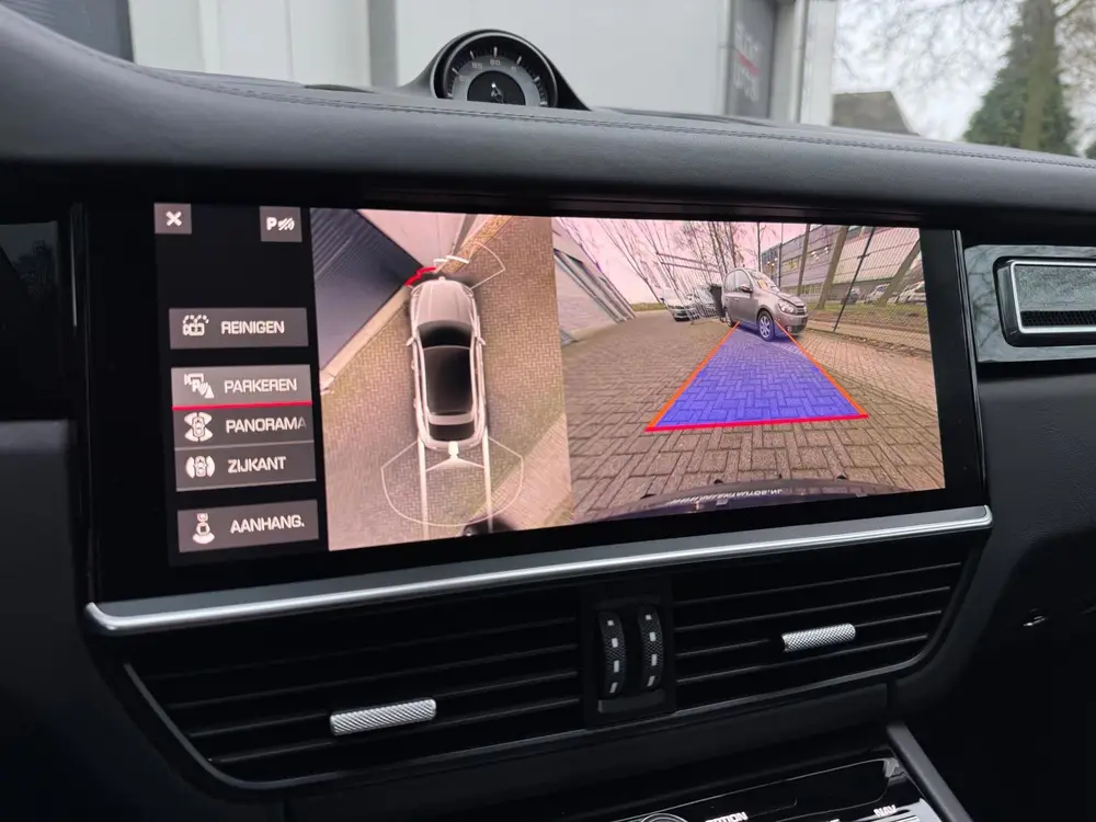 Porsche Cayenne Cayenne Coupé 3.0 E-Hybrid NAP Pano/Luchtvering/360 uit 2020, foto 16