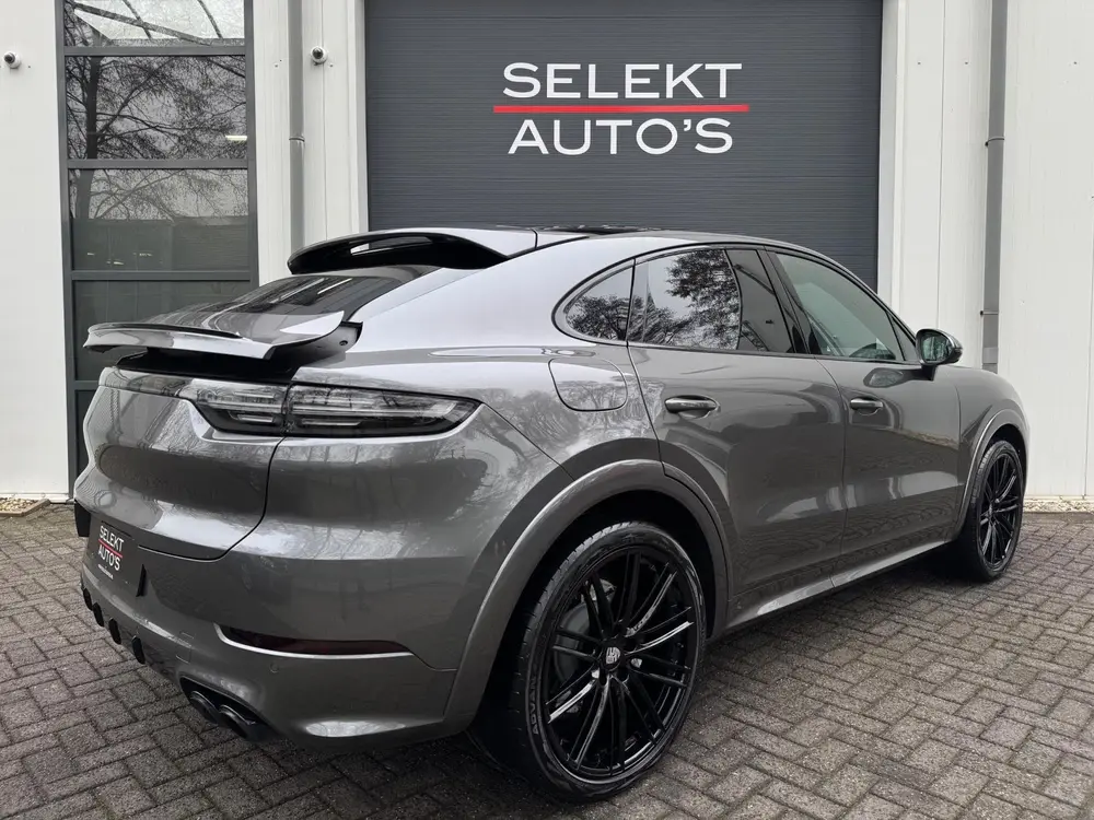 Porsche Cayenne Cayenne Coupé 3.0 E-Hybrid NAP Pano/Luchtvering/360 uit 2020, foto 20