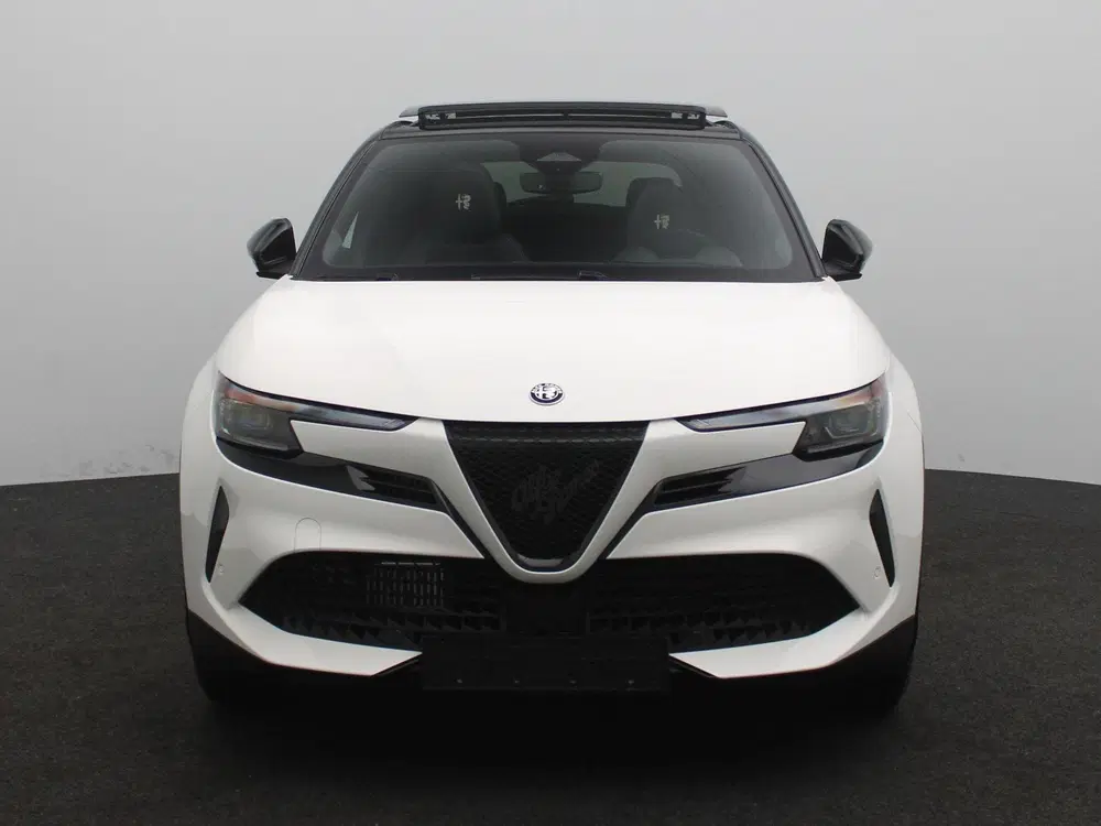 Alfa Romeo Junior 1.2 Turbo Hybrid Ibrida Sport Speciale uit 2026, foto 3
