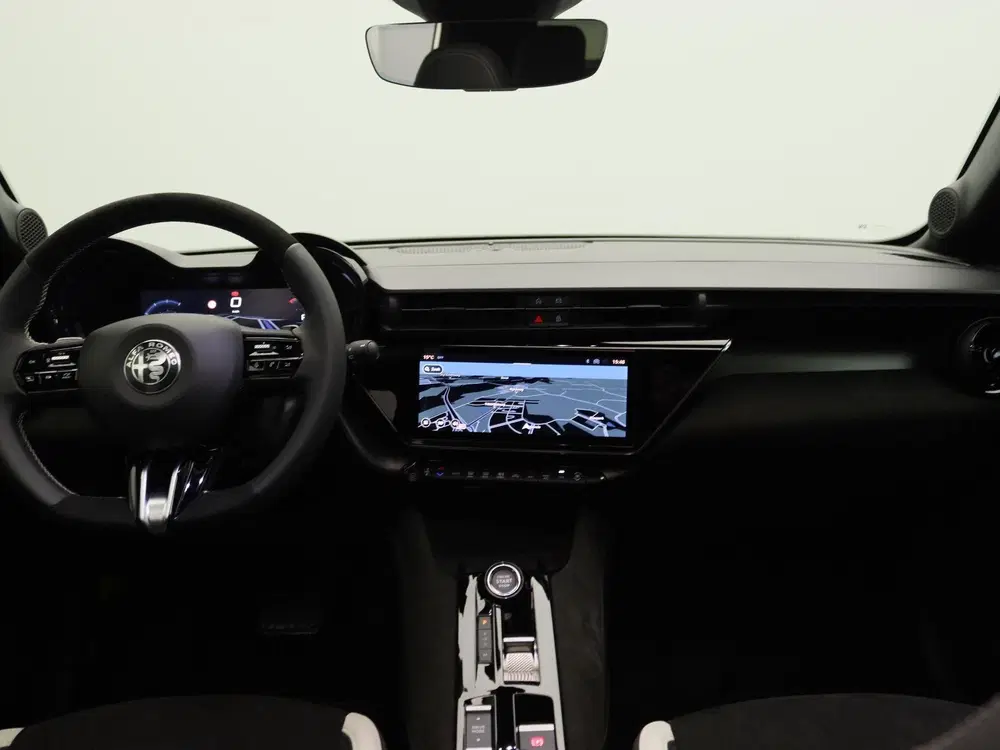 Alfa Romeo Junior 1.2 Turbo Hybrid Ibrida Sport Speciale uit 2026, foto 7
