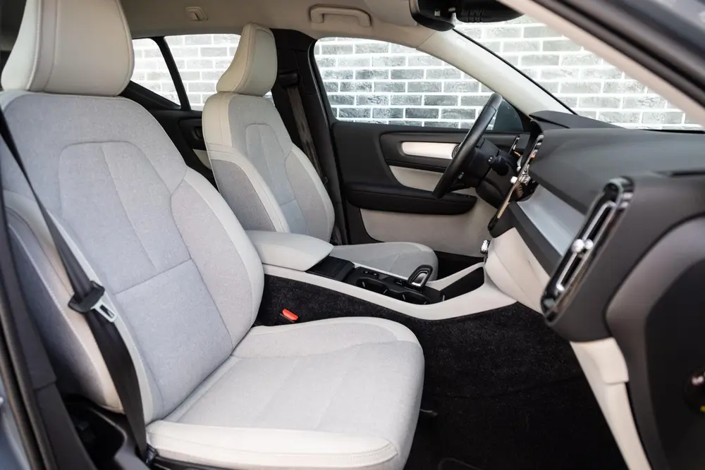 Volvo XC40 1.5 T3 Momentum Pro uit 2019, foto 17