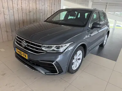 Volkswagen Tiguan 1.5 TSI R-Line Business (bj 2023) uit 2023