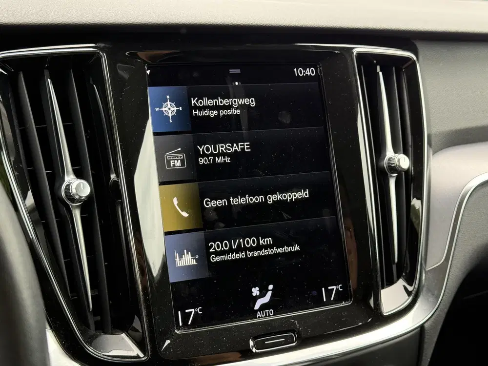 Volvo V60 B3 Momentum Advantage uit 2021, foto 14