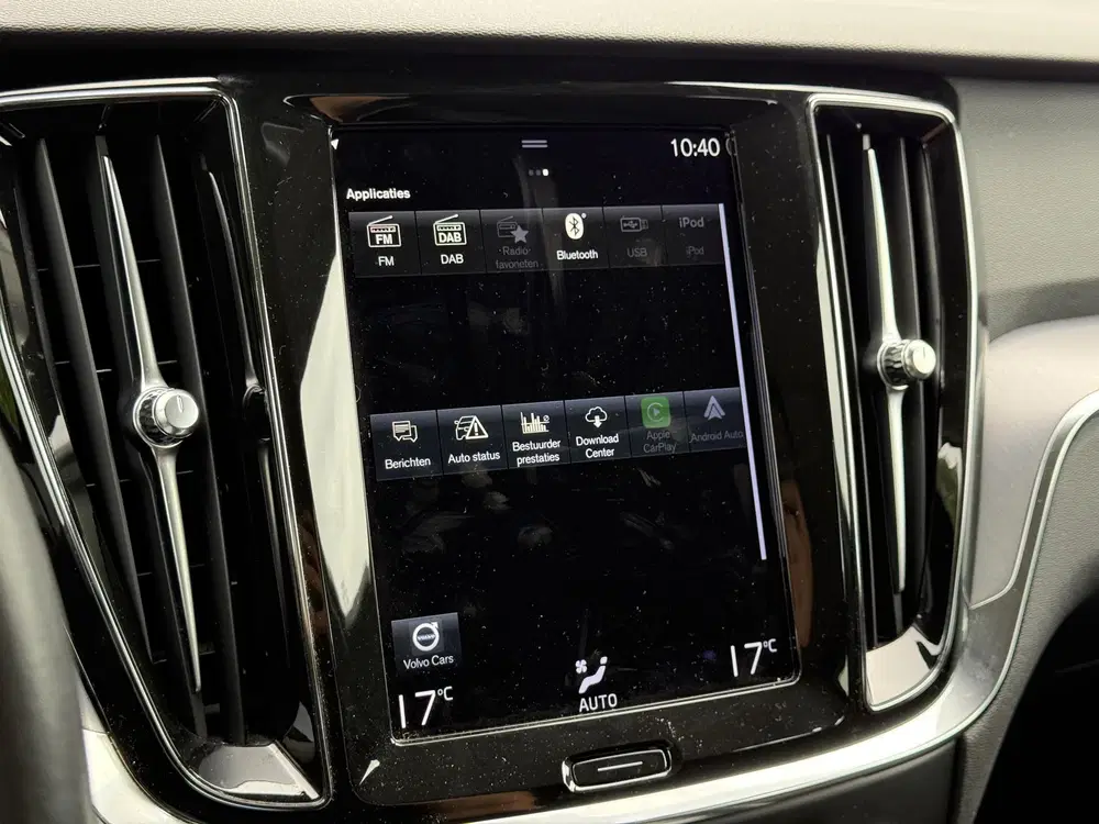 Volvo V60 B3 Momentum Advantage uit 2021, foto 15