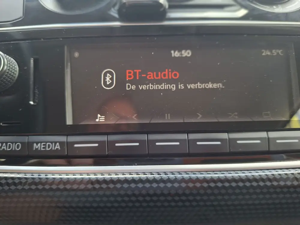 Volkswagen Up! 1.0 BMT take up!, Airco, Bluetooth Dealer oh. uit 2019, foto 16