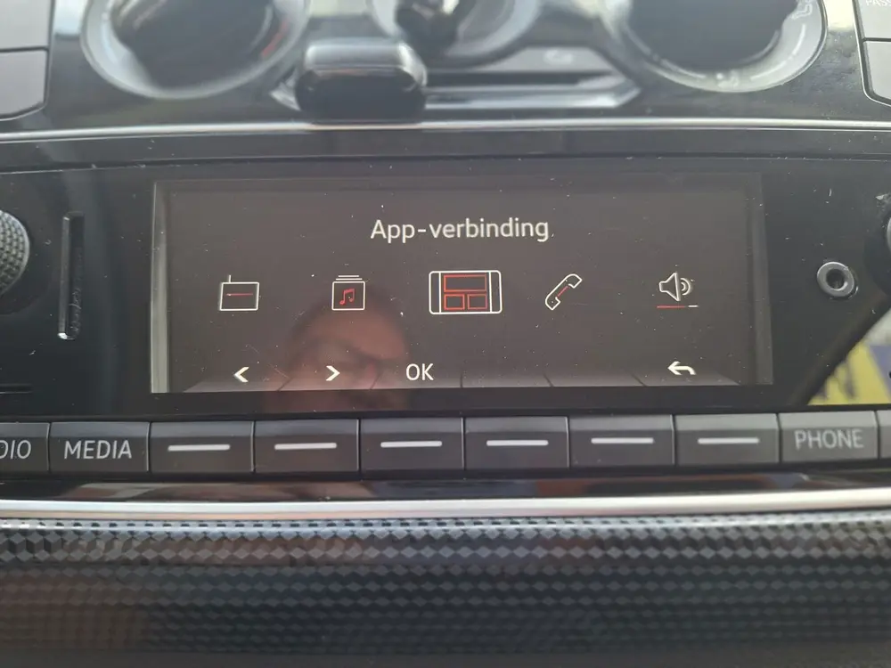 Volkswagen Up! 1.0 BMT take up!, Airco, Bluetooth Dealer oh. uit 2019, foto 19