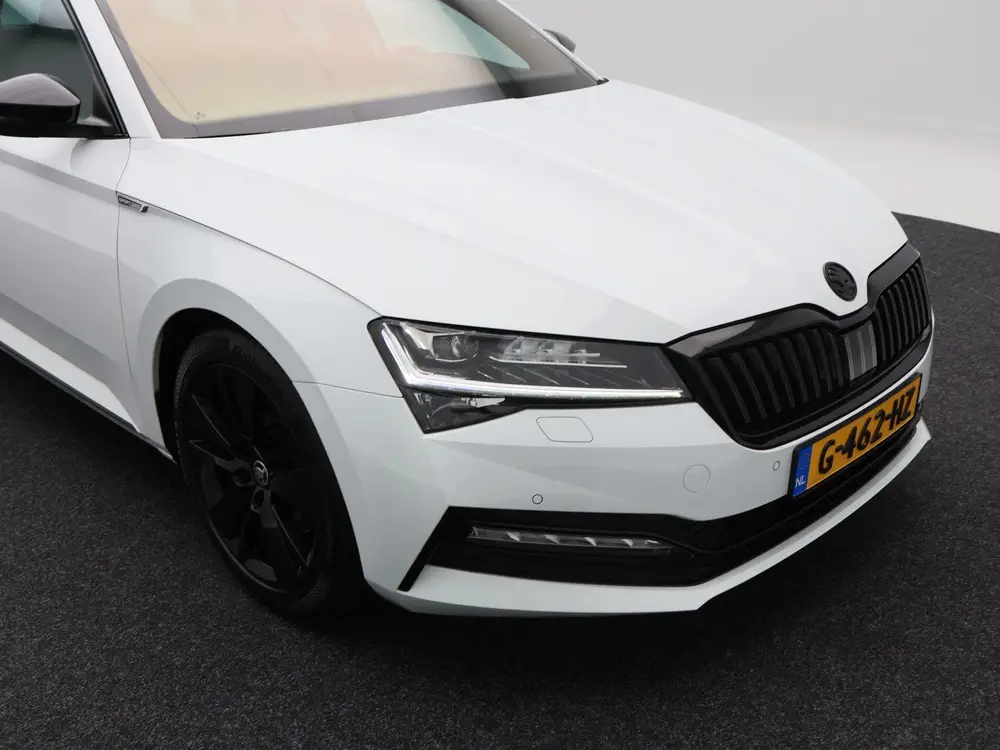 Skoda Superb 1.5 TSi ACT 150 Pk Automaat Sportline Bus uit 2019, foto 10