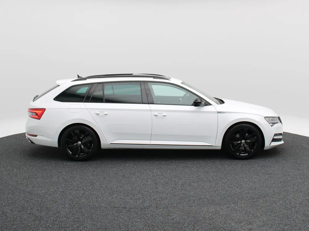 Skoda Superb 1.5 TSi ACT 150 Pk Automaat Sportline Bus uit 2019, foto 6