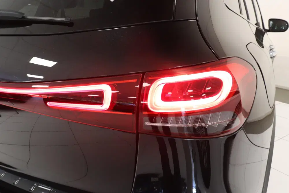 Mercedes-Benz EQA 250 Business Solution AMG 67 kWh uit 2022, foto 16