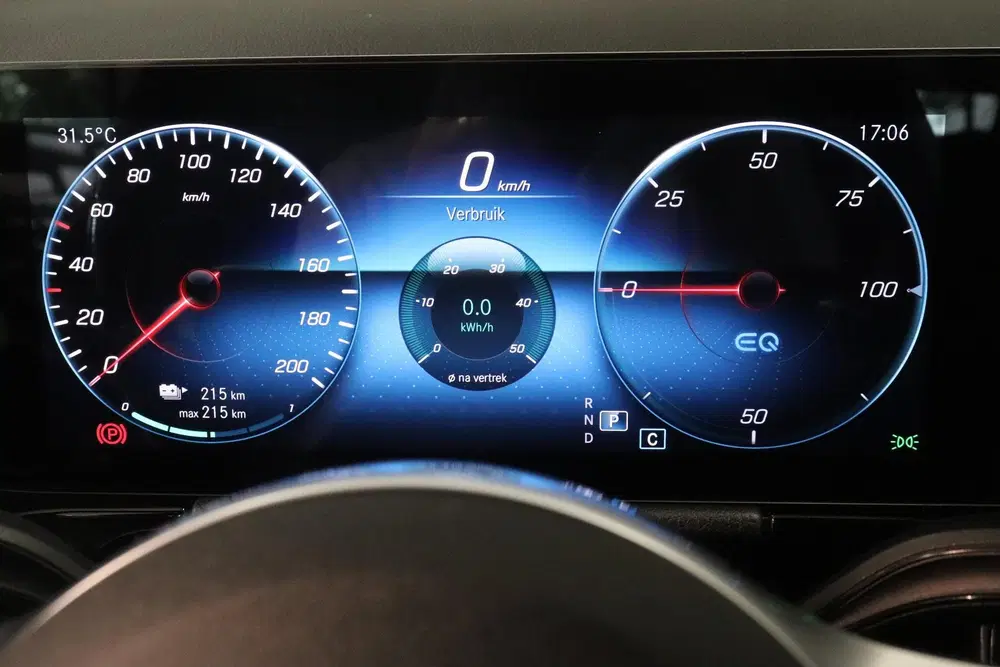 Mercedes-Benz EQA 250 Business Solution AMG 67 kWh uit 2022, foto 4