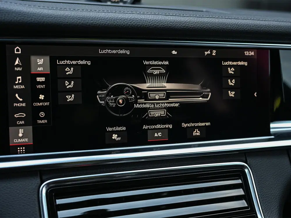 Porsche Panamera 2.9 4S E-Hybrid uit 2021, foto 20