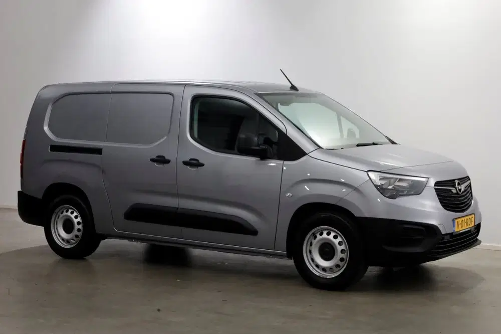 Opel Combo L2H1 Edition 50 kWh Snellader SOH 98 uit 2023, foto 13