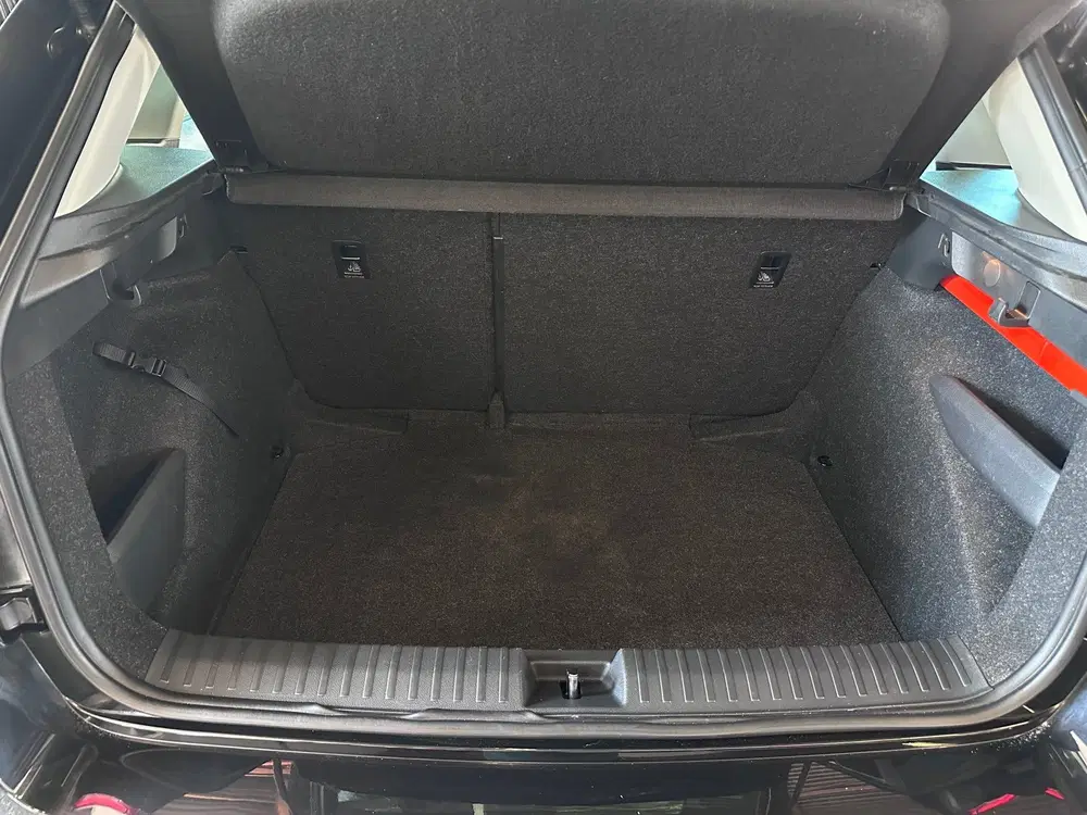 Skoda Kamiq 1.0 TSI Business Edition uit 2022, foto 18