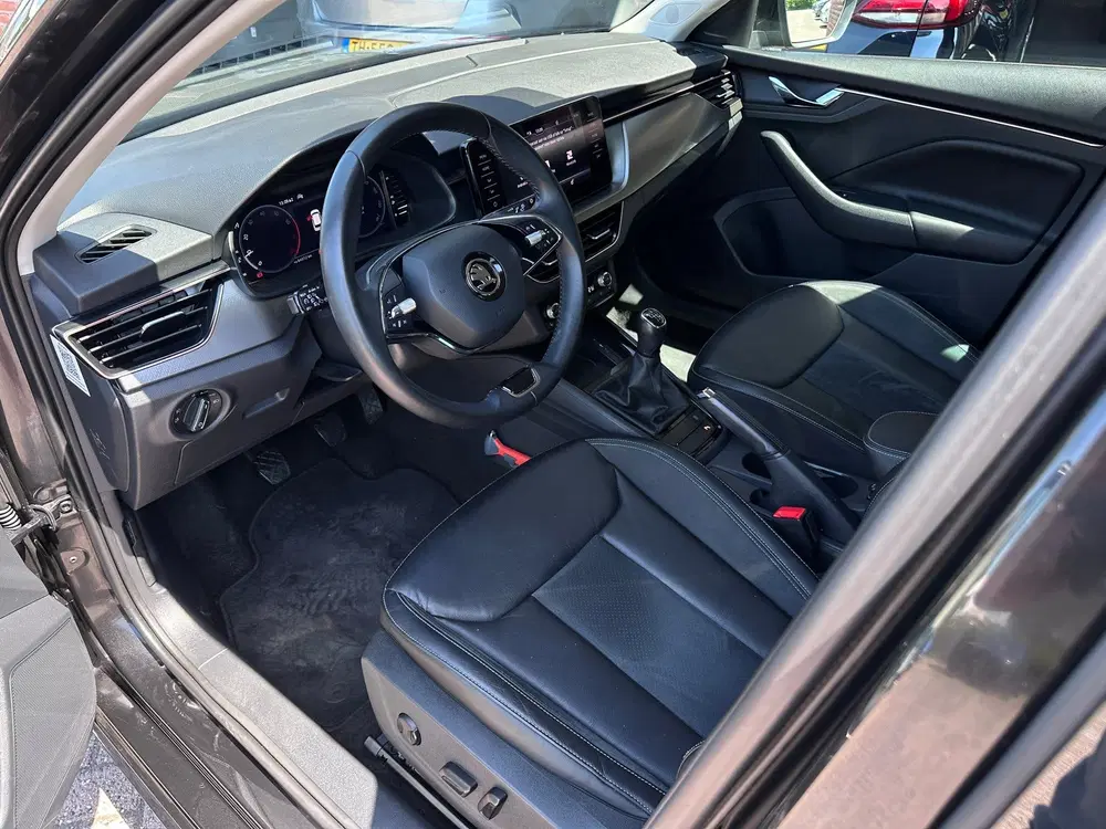 Skoda Kamiq 1.0 TSI Business Edition uit 2022, foto 3