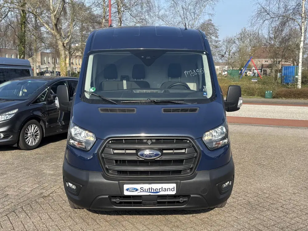 Ford Transit 350 2.0 TDCI L2H2 Trend uit 2024, foto 2