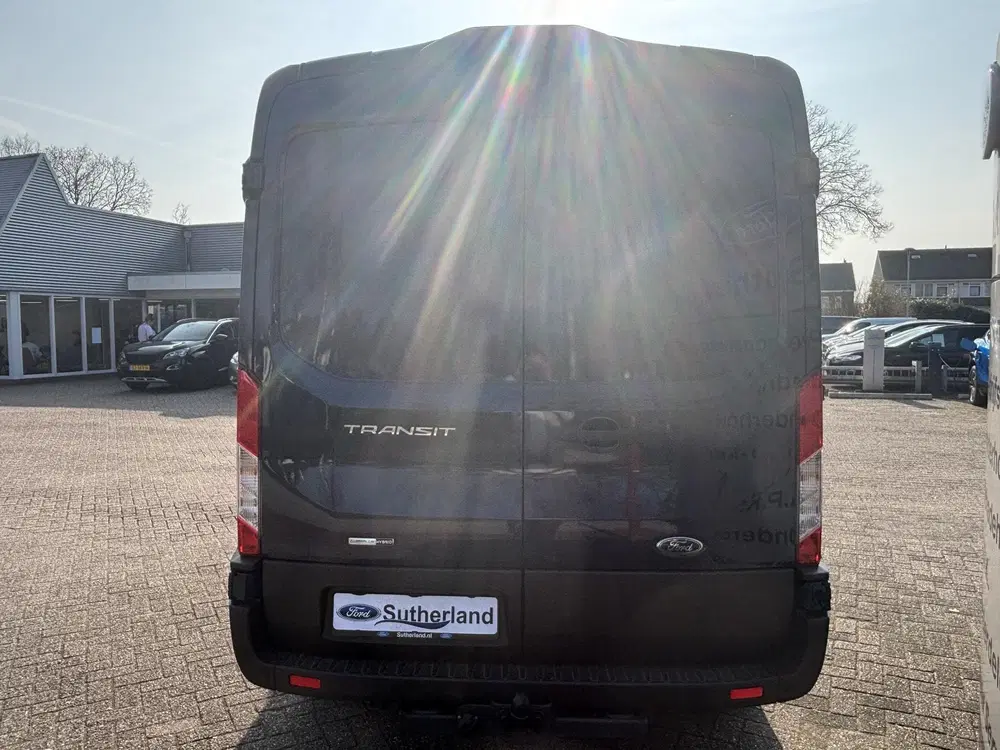 Ford Transit 350 2.0 TDCI L2H2 Trend uit 2024, foto 5