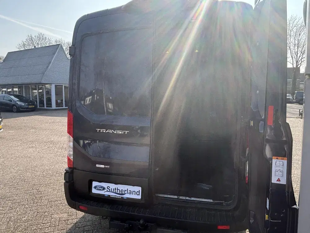 Ford Transit 350 2.0 TDCI L2H2 Trend uit 2024, foto 6