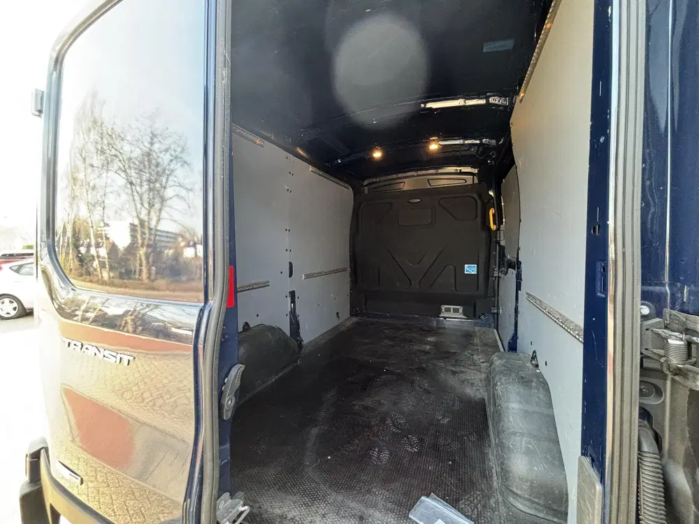 Ford Transit 350 2.0 TDCI L2H2 Trend uit 2024, foto 7