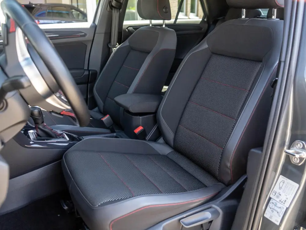 Volkswagen T-Roc 1.5 TSI Sport DSG - Camera - Carplay - Stoe uit 2021, foto 7