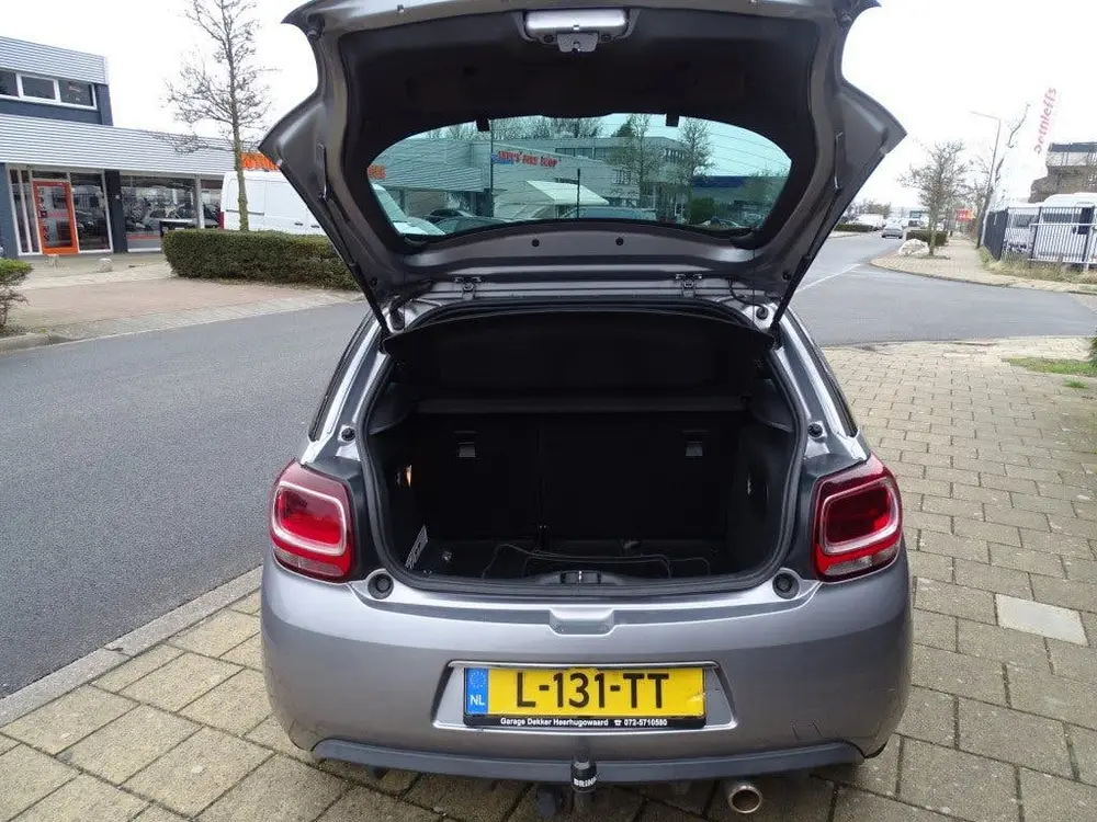 DS Automobiles 3 Ds DS 3 1.2 PT CON. CHIC-Clima-Navi-Led-Blth-Pdc-Came-Trkh uit 2019, foto 13