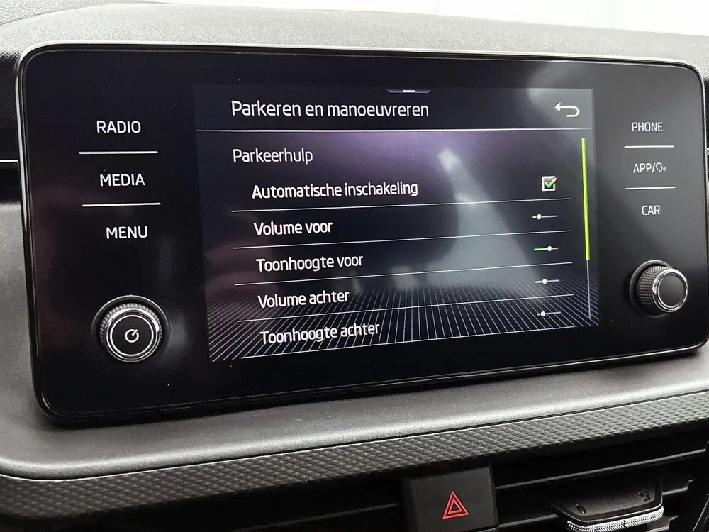Skoda Kamiq 1.0 TSI Business Edition uit 2021, foto 14