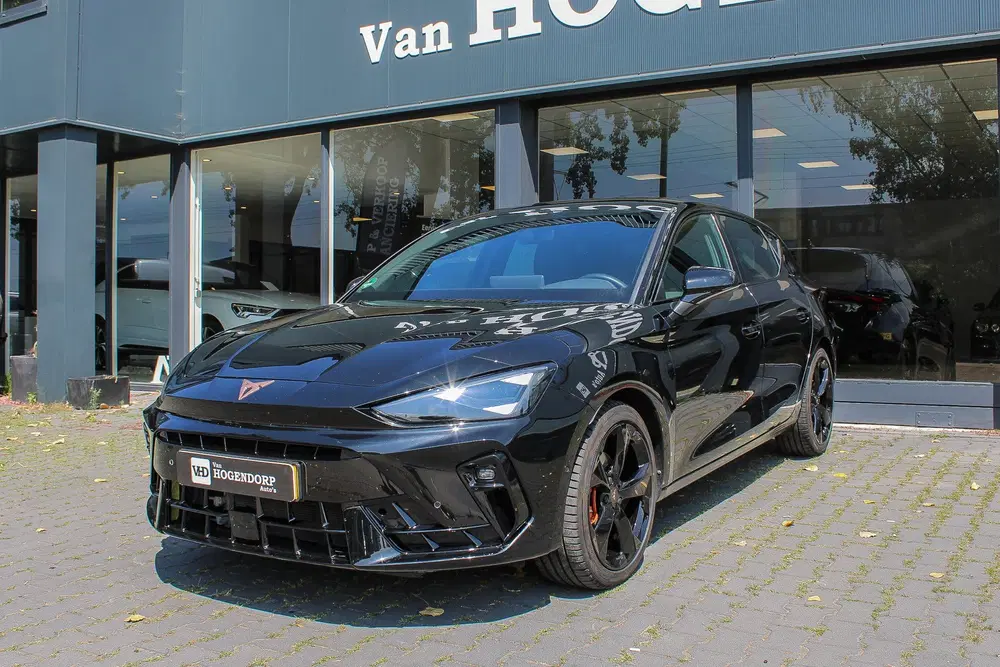 Cupra Leon 1.5 eTSI Business Edition NAVI CAMERA SFEE uit 2025