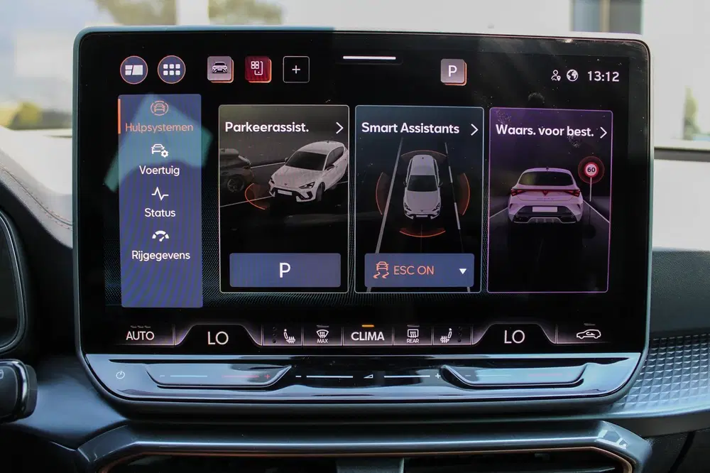 Cupra Leon 1.5 eTSI Business Edition NAVI CAMERA SFEE uit 2025, foto 14