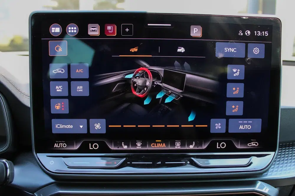 Cupra Leon 1.5 eTSI Business Edition NAVI CAMERA SFEE uit 2025, foto 16
