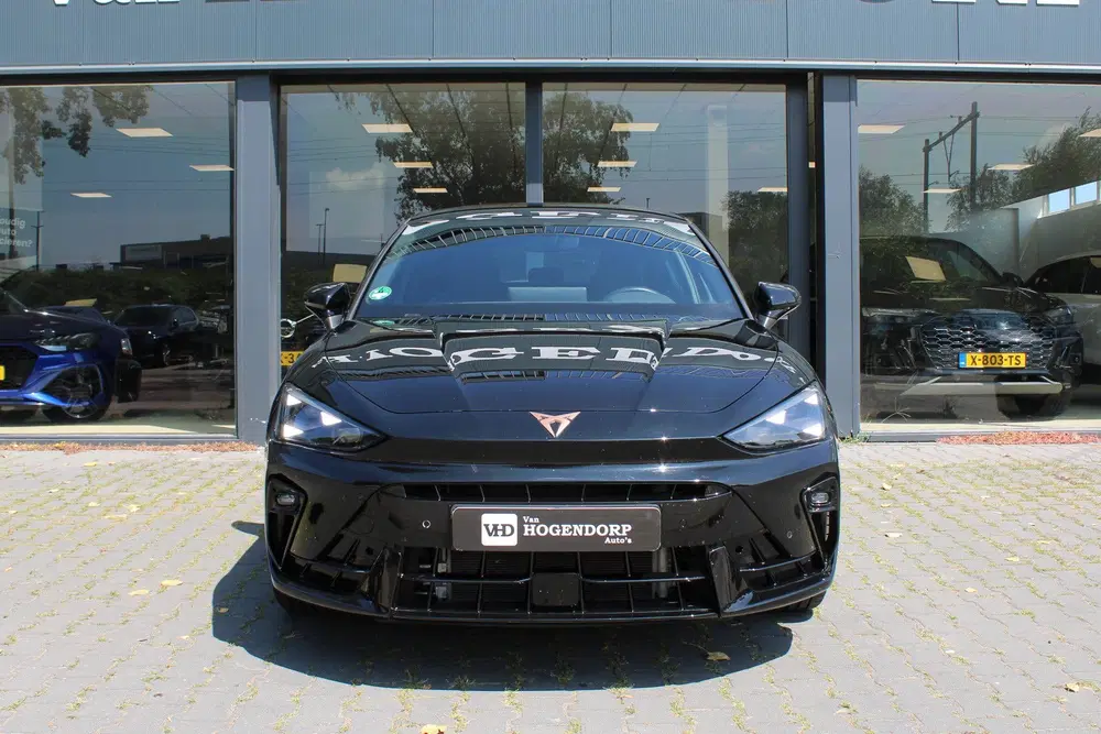 Cupra Leon 1.5 eTSI Business Edition NAVI CAMERA SFEE uit 2025, foto 2