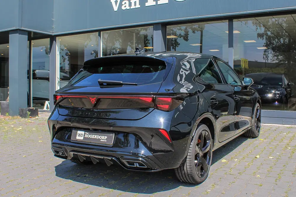 Cupra Leon 1.5 eTSI Business Edition NAVI CAMERA SFEE uit 2025, foto 5